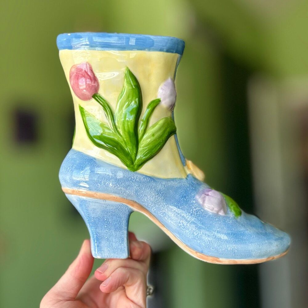 VTG Vibrant Floral Ceramic Boot Tulip Painted Indoor Planter Accent